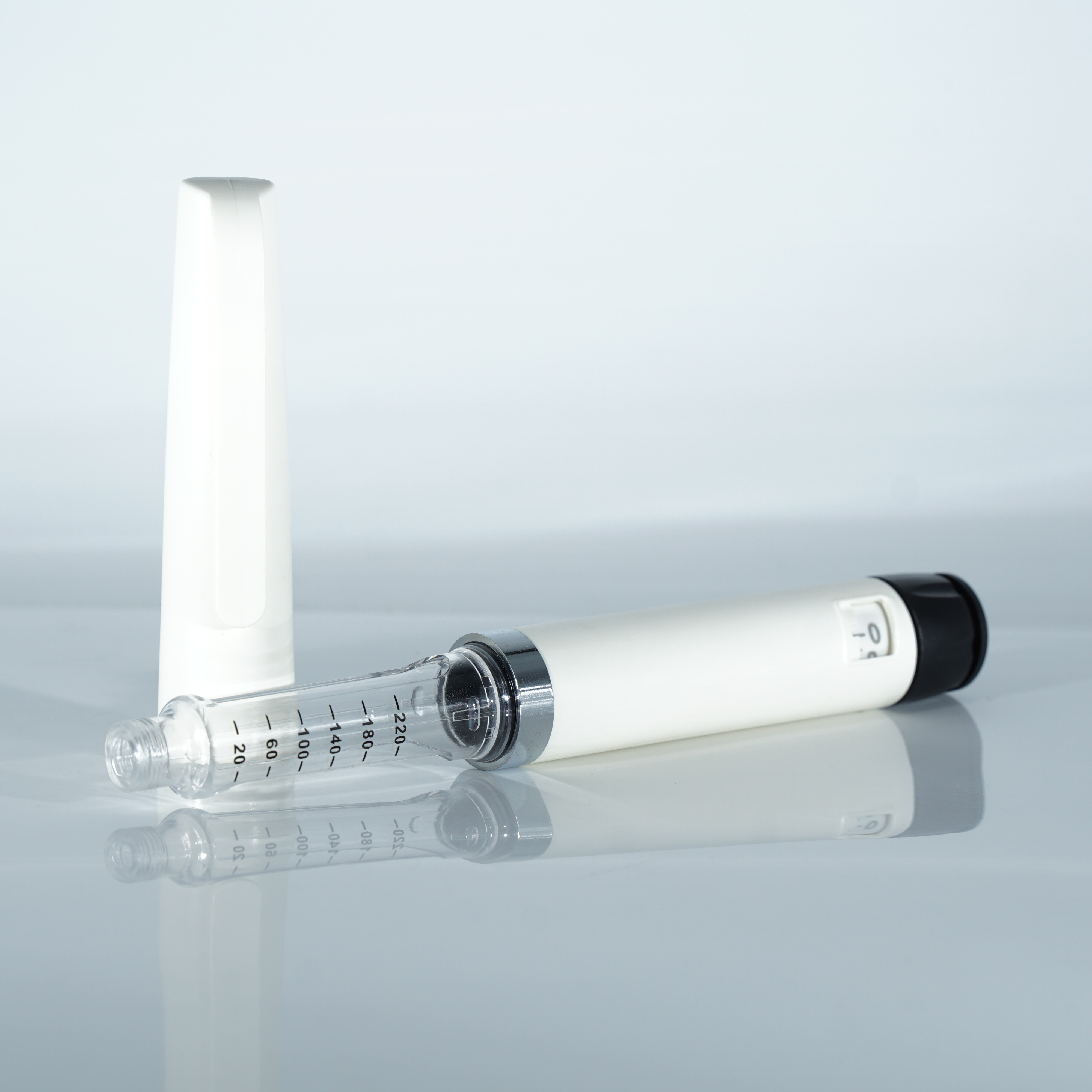 Weißer Injektionsstift