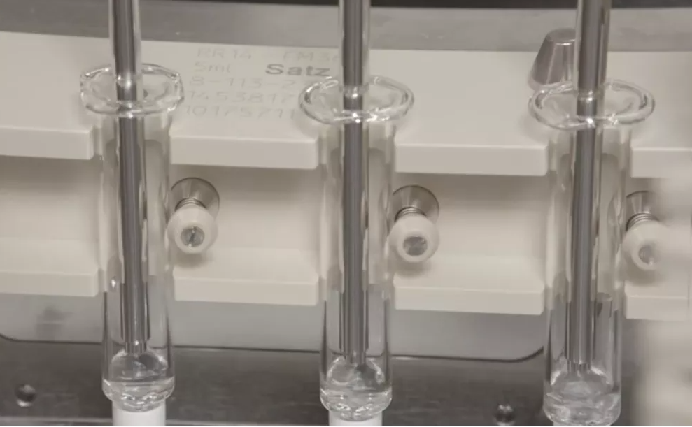 Kompatibel, präzise, ​​zuverlässig - unsere Glasspritzen sind bereit für Ihre Fülllinie